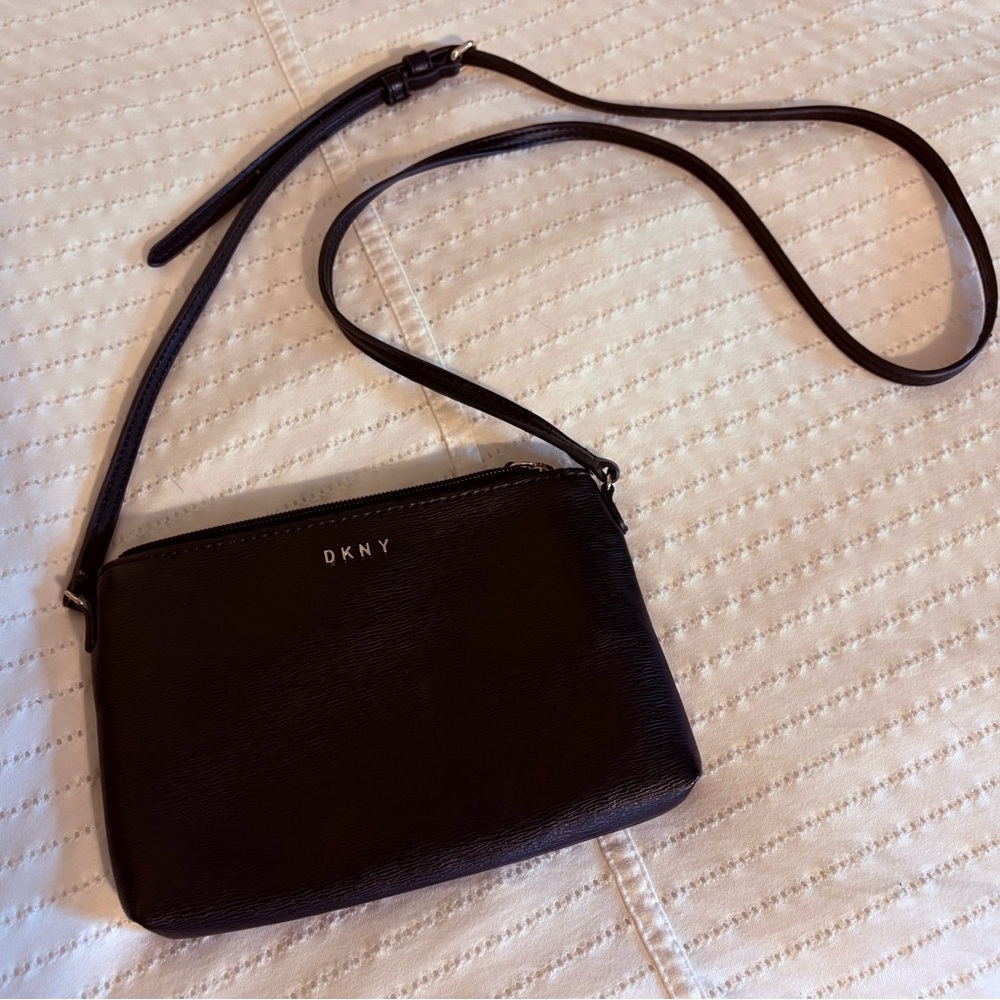 DKNY Black Crossbody Bag - Slim Leather Shoulder Purse